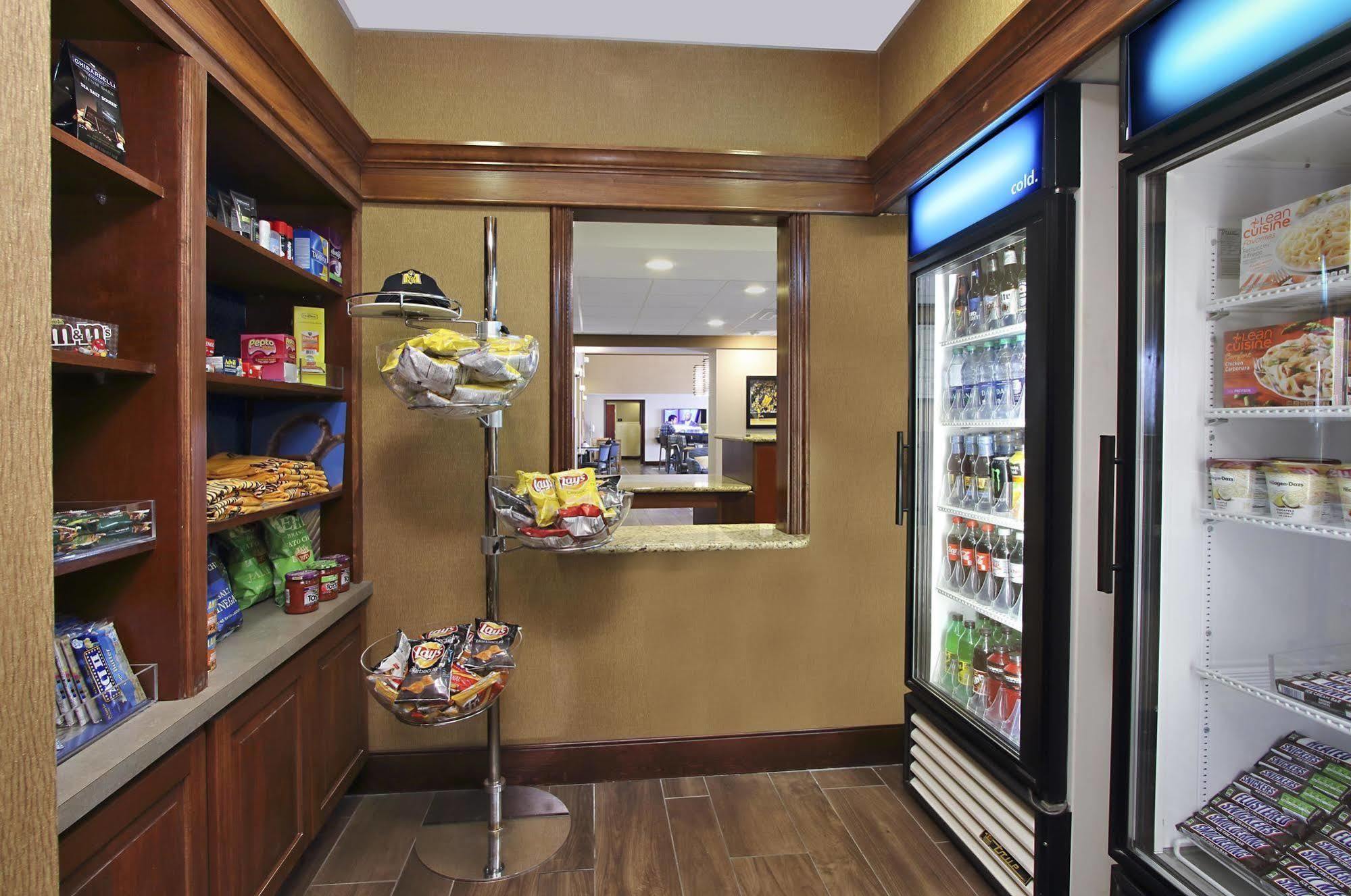 Hampton Inn & Suites Murray Extérieur photo